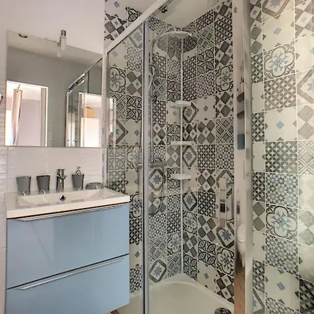 Appartement Juan Les Pins Centre - Neuf Avec Terrasse - 3 Mins Des Plages - Jazz Antibes