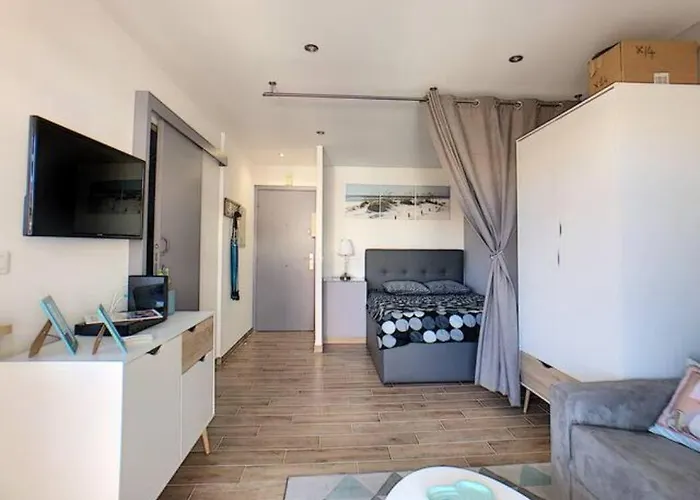 Juan Les Pins Centre - Neuf Avec Terrasse - 3 Mins Des Plages - Jazz Lejlighed Antibes